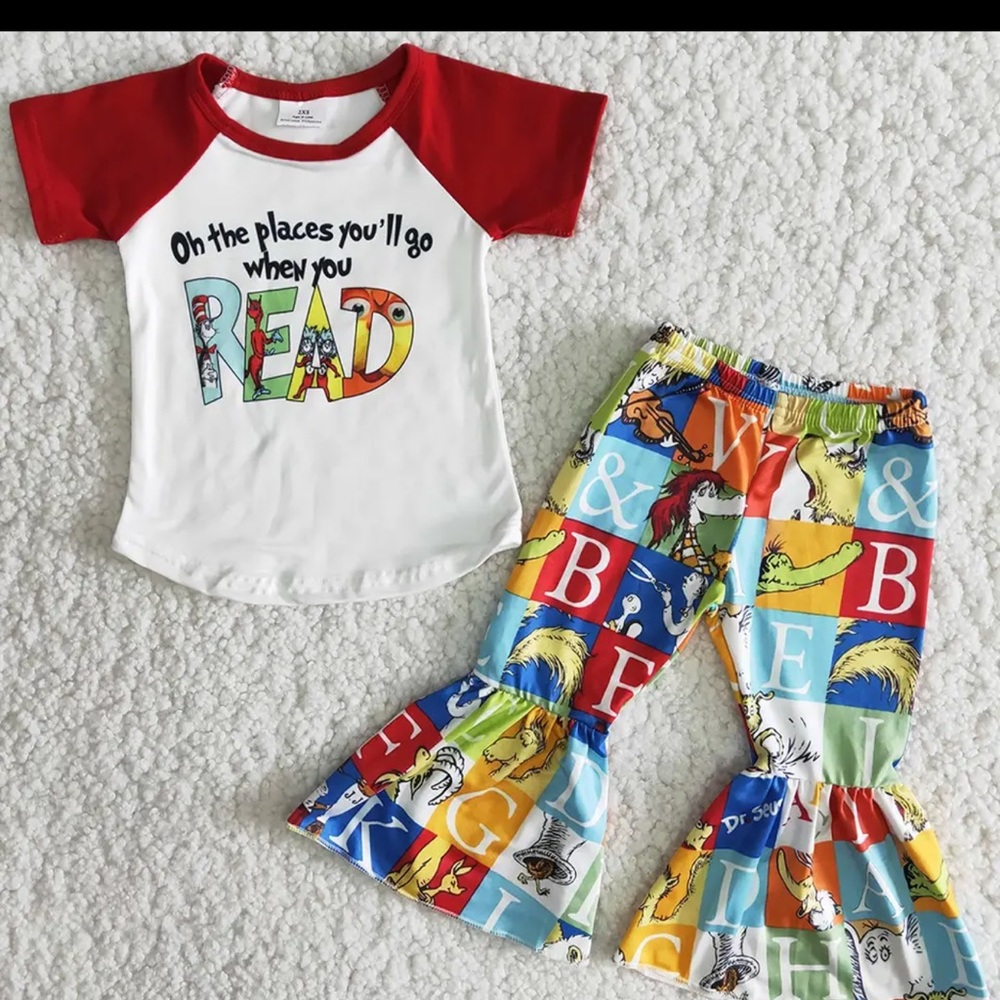 Read across America week perfect outfit